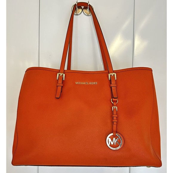 AUTHENTIC Michael Kors Leather Tote Bag/Handbag 30T3Gtvt7L  Orange w/gold tone - Picture 1 of 12